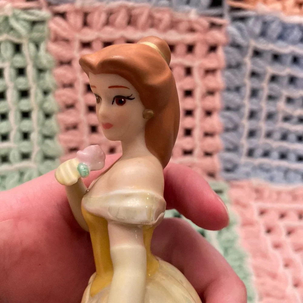 SOLD in Bundle // Belle Disney Beauty and the Beast Ballroom Yellow Dress Figure - Picture 4 of 15